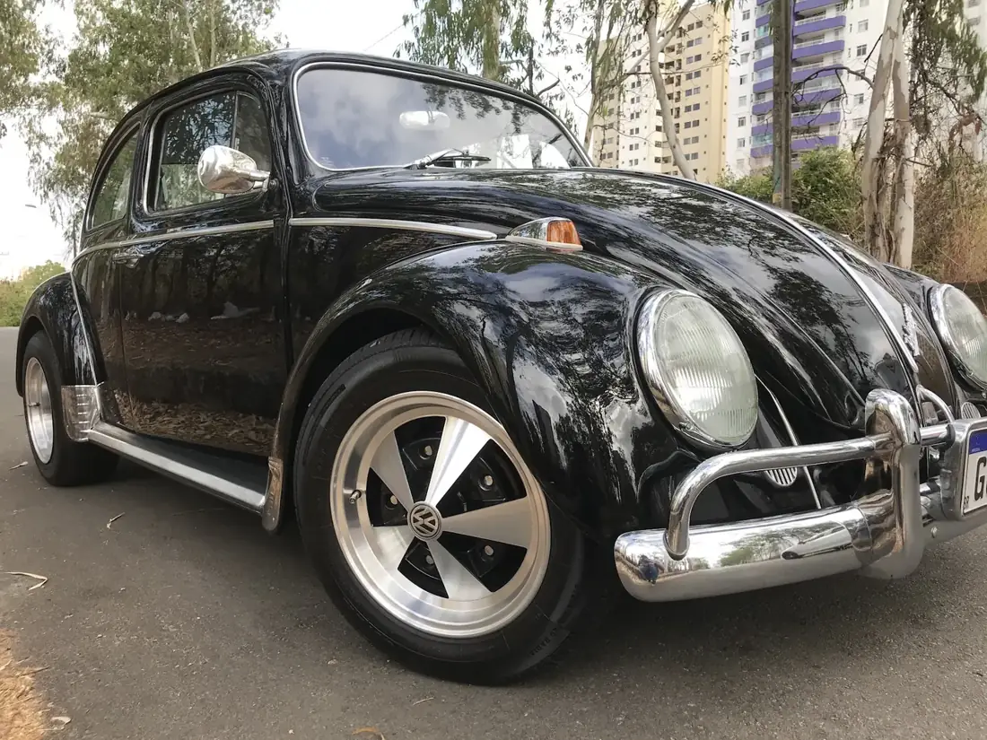Fusca preto polido