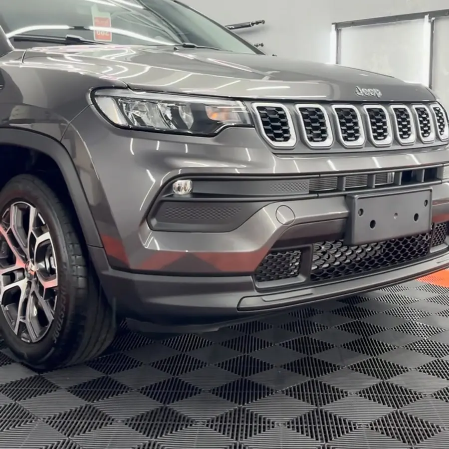 Jeep Compass com insulfilm